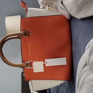*Brand New* Michael Kors-The Selma